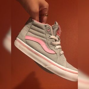 Sk8-Hi’s toddler size 9